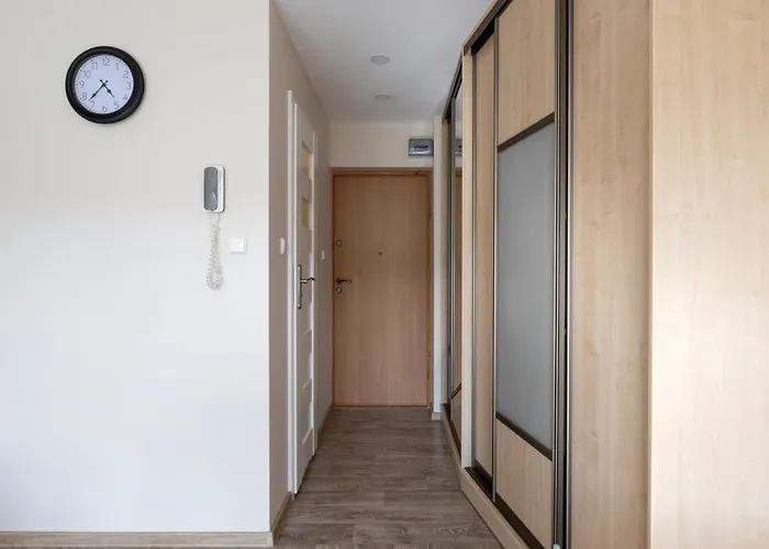 Initium Rooms - Apartament - Tysiaclecia 23B